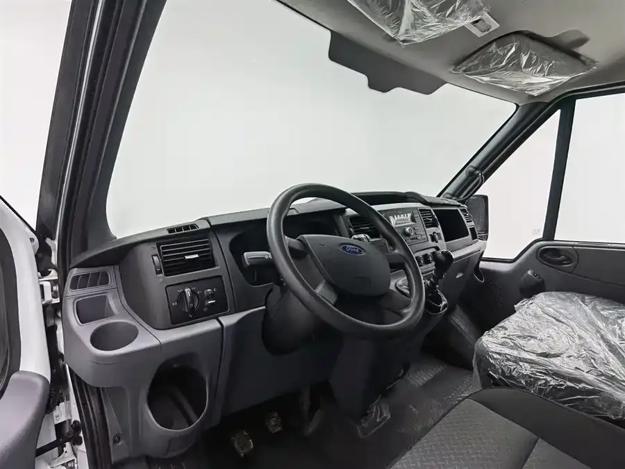 Ford New Generation Transit The new generation Ford Transit 2019 model 2.2T multi-functional extended wheelbase 3-seater with a central roof, meets China VI emission standards. 2022 — миниатюра 2