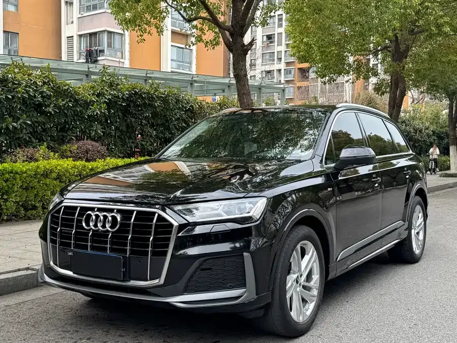 Audi Q7 2023