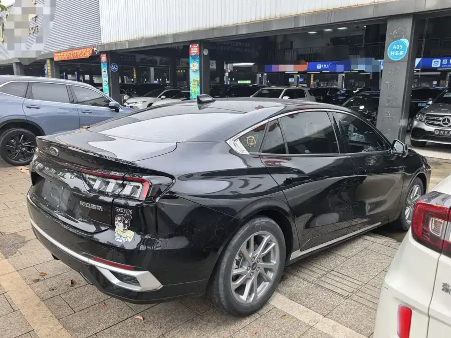 Ford Mondeo 2023 Mondeo EcoBoost 180 Luxury 2023 — миниатюра 4