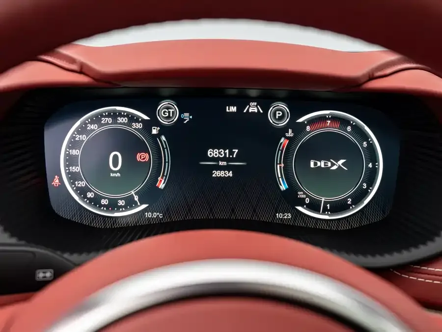 Aston Martin DBX 2022 3.0T STRAIGHT-SIX 2022 — миниатюра 3