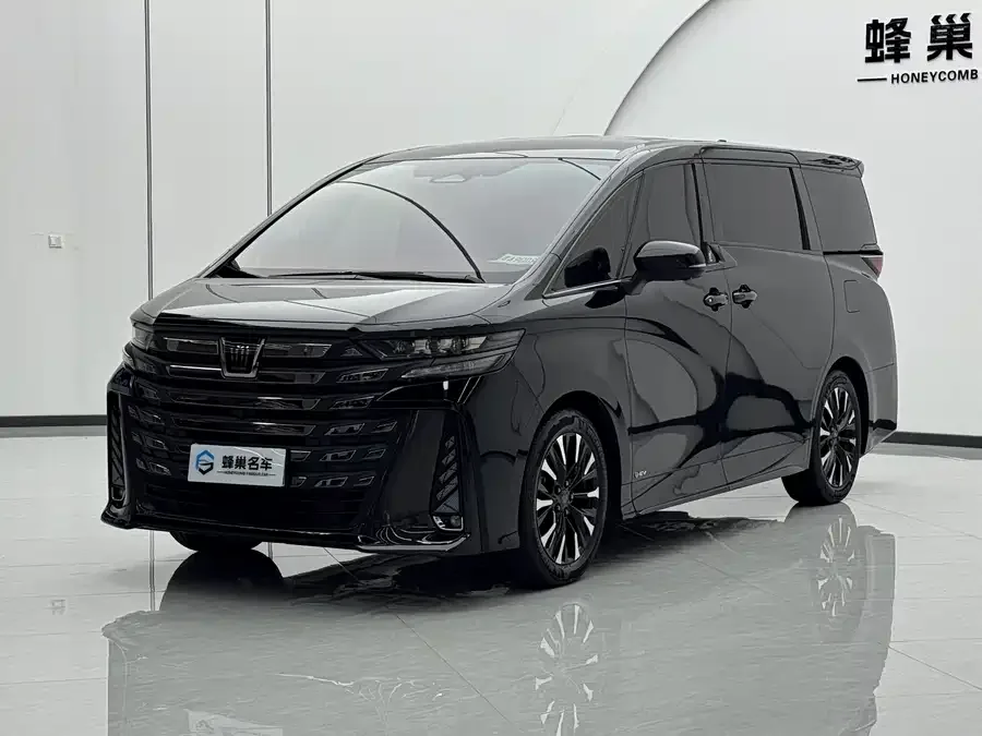 Toyota Crown Vellfire 2024