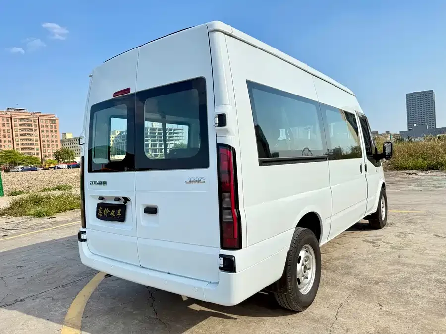 Jiangling Fushun Jiangling Fushun 2023 2.0T manual mid-axle mid-top commercial multi-purpose passenger car with 6 seats 2023 — миниатюра 2