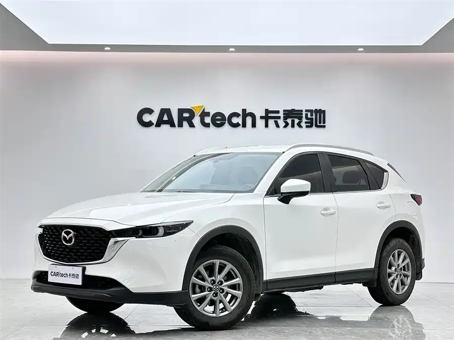Mazda CX5 2024 2.0L automatic two-wheel drive comfort model 2024 — фото 1, купить с доставкой в Москву