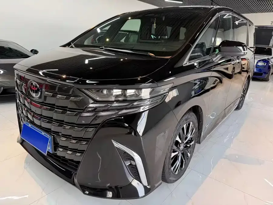 Toyota Alphard 2024
