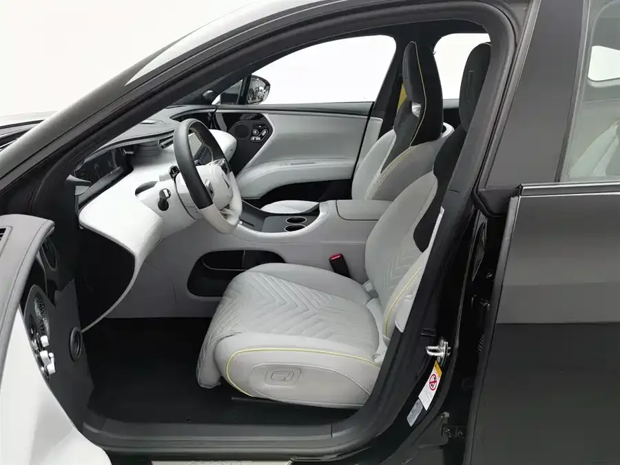 Avatr 11 Avita 11 2025 facelift Max extended range version 2025 — миниатюра 3