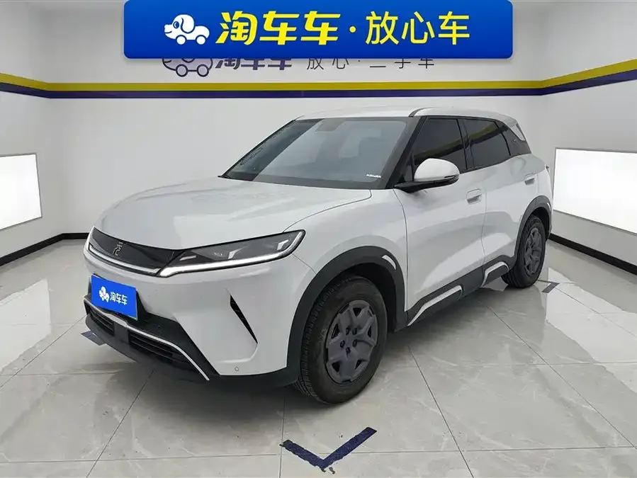 BYD Yuan UP Yuan UP 2025 301KM Pilot Edition 2025 — фото 1, купить с доставкой в Москву