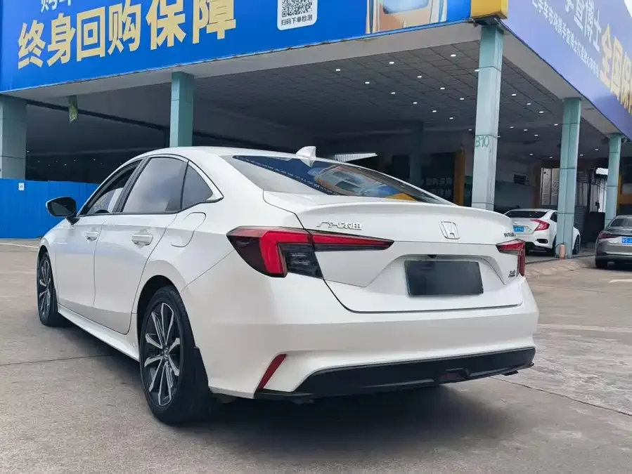Honda Integra Stylish 2022 240TURBO CVT Deluxe Edition 2022 — миниатюра 5