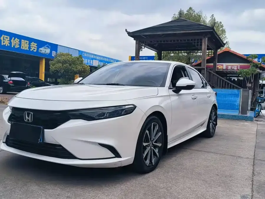Honda Integra Stylish 2022 240TURBO CVT Deluxe Edition 2022 — фото 1, купить с доставкой в Москву