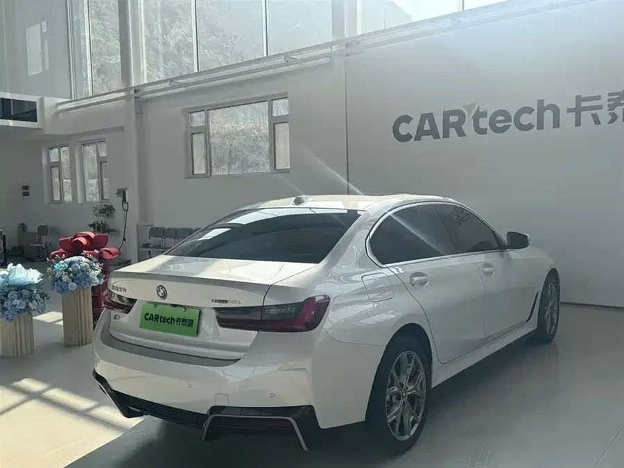 BMW i3 2024 eDrive 35 L 2024 — миниатюра 2