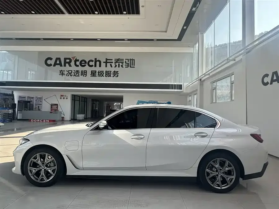 BMW i3 2024 eDrive 35 L 2024 — миниатюра 5