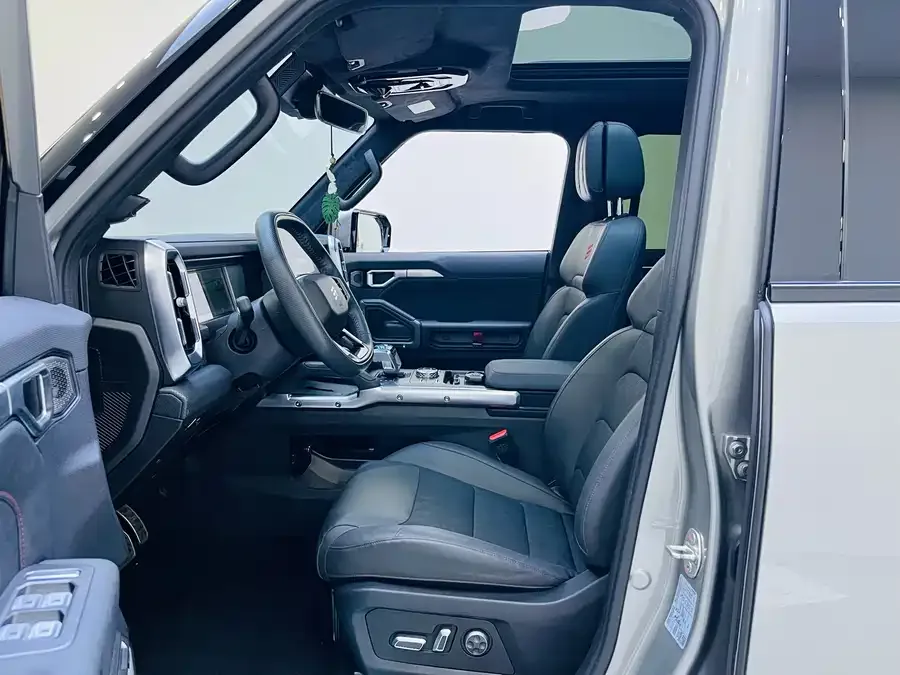 Jetour Traveler C-DM Jetour Traveler C-DM 2024 C-DM 208KM Off-Road Edition 2025 — миниатюра 4