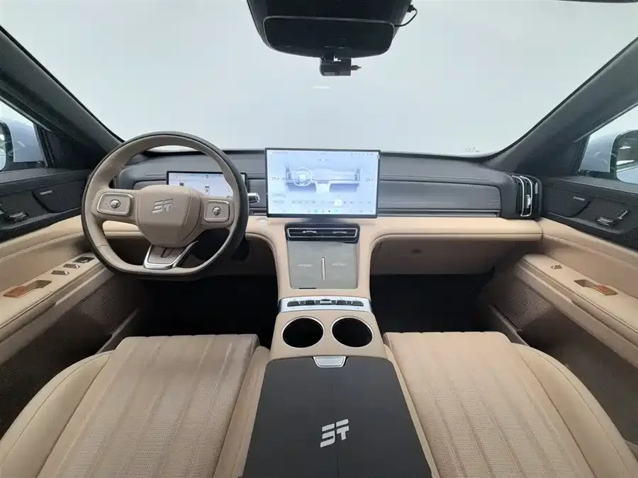 Jetour L7 PLUS Jetour Mountain & Sea L7 PLUS 2026 Model 121km/h Luxury 5-Seater 2025 — миниатюра 2