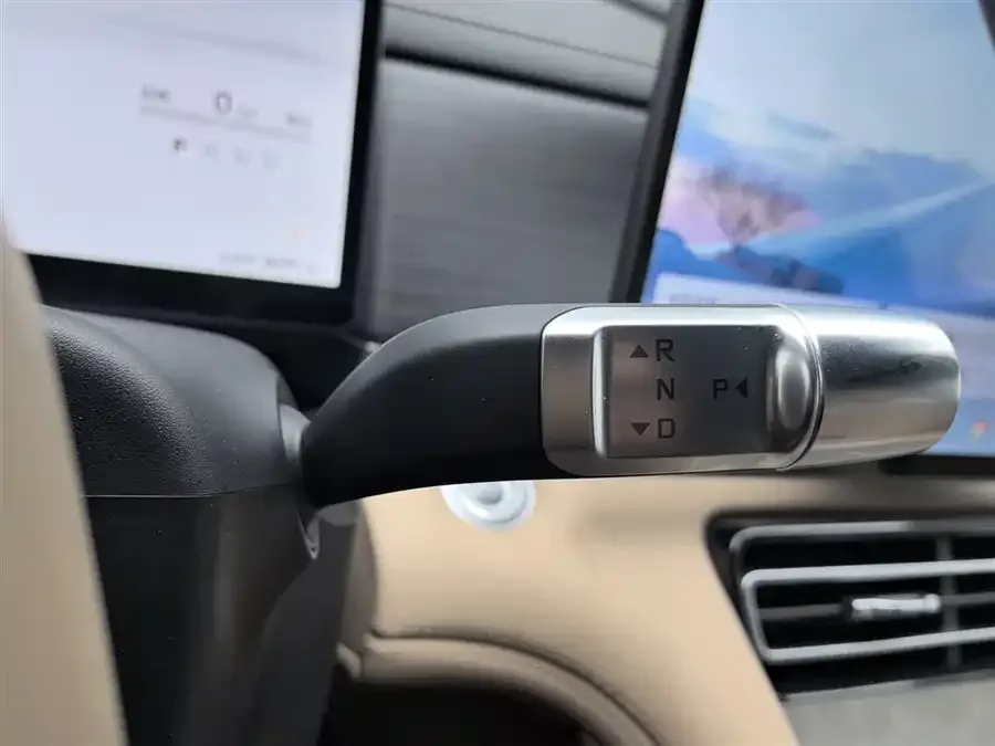Jetour L7 PLUS Jetour Mountain & Sea L7 PLUS 2026 Model 121km/h Luxury 5-Seater 2025 — миниатюра 4