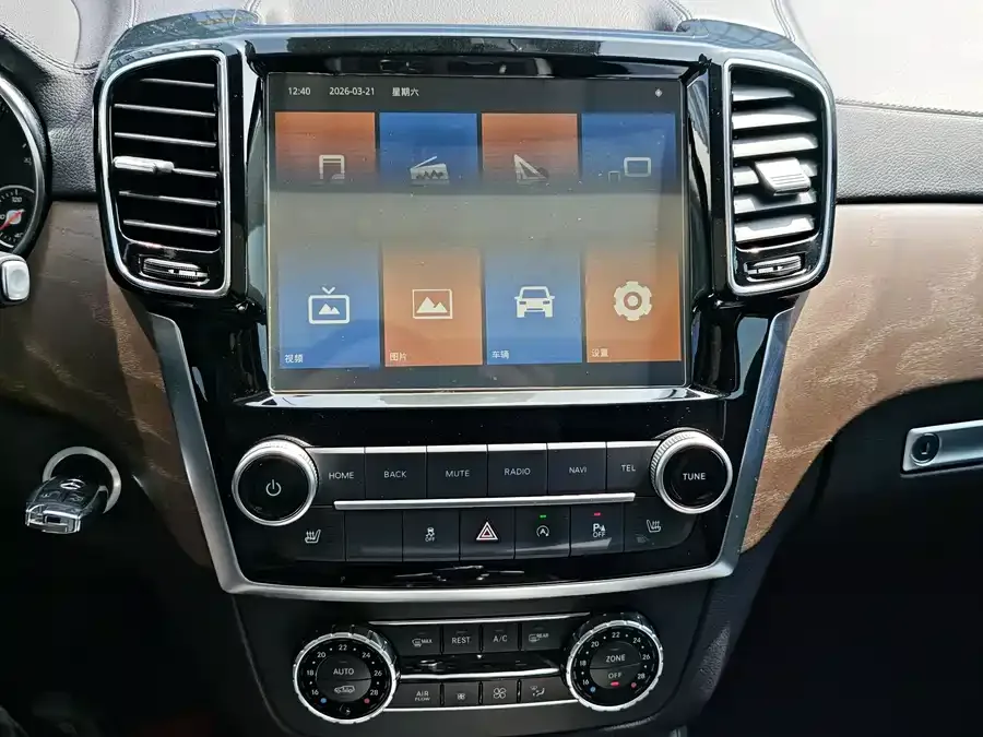 BAIC BJ90 Beijing Off-road BJ90 2021 4.0T Premium Edition 2023 — миниатюра 3