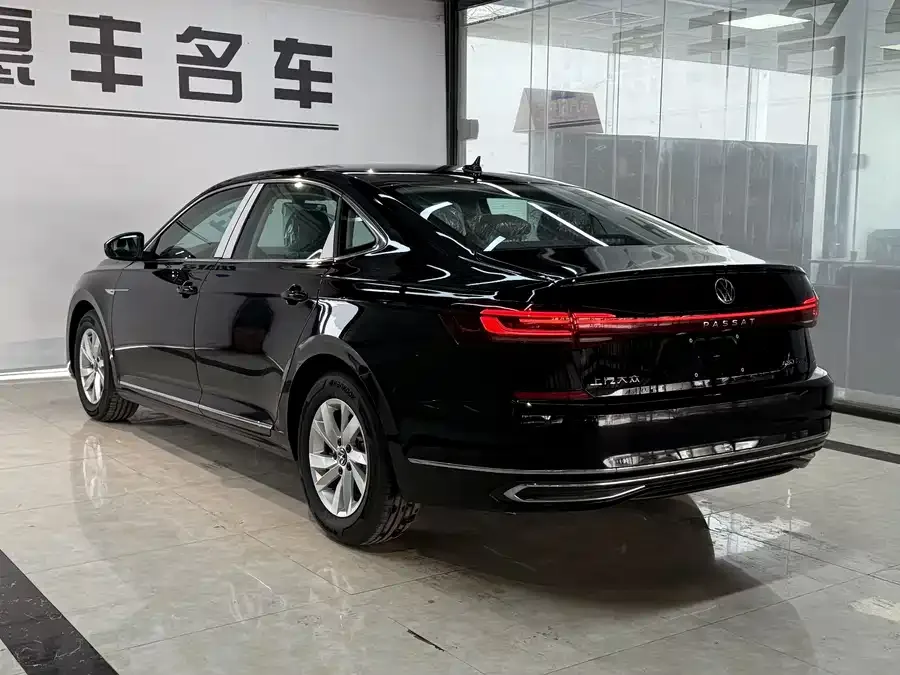 Volkswagen Passat New Energy Passat New Energy 2025 430PHEV Hybrid Business Edition 2026 — миниатюра 3