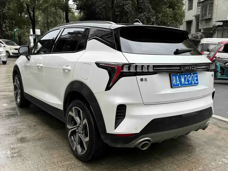 Lynk & Co 06 Lynk & Co 06 2023 Remix 1.5T Shero 2023 — миниатюра 2