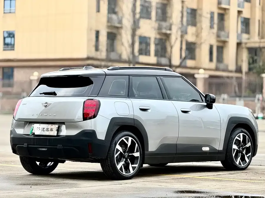 MINI Electric ACEMAN MINI ACEMAN 2025 E: Classic 2024 — миниатюра 4