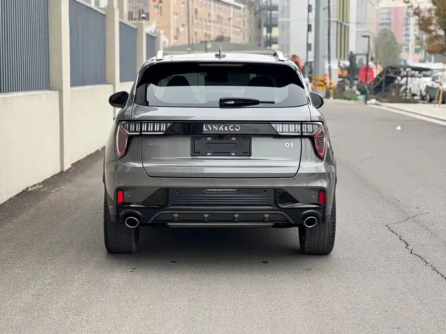 Lynk & Co 01 Lynk & Co 01 2021 2.0TD 2WD Yao Pro 2022 — миниатюра 3