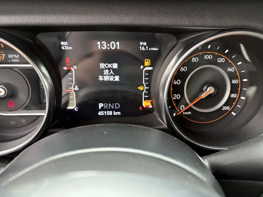 Jeep Gladiator Gladiator 2022 3.6L advance version 2023 — миниатюра 2