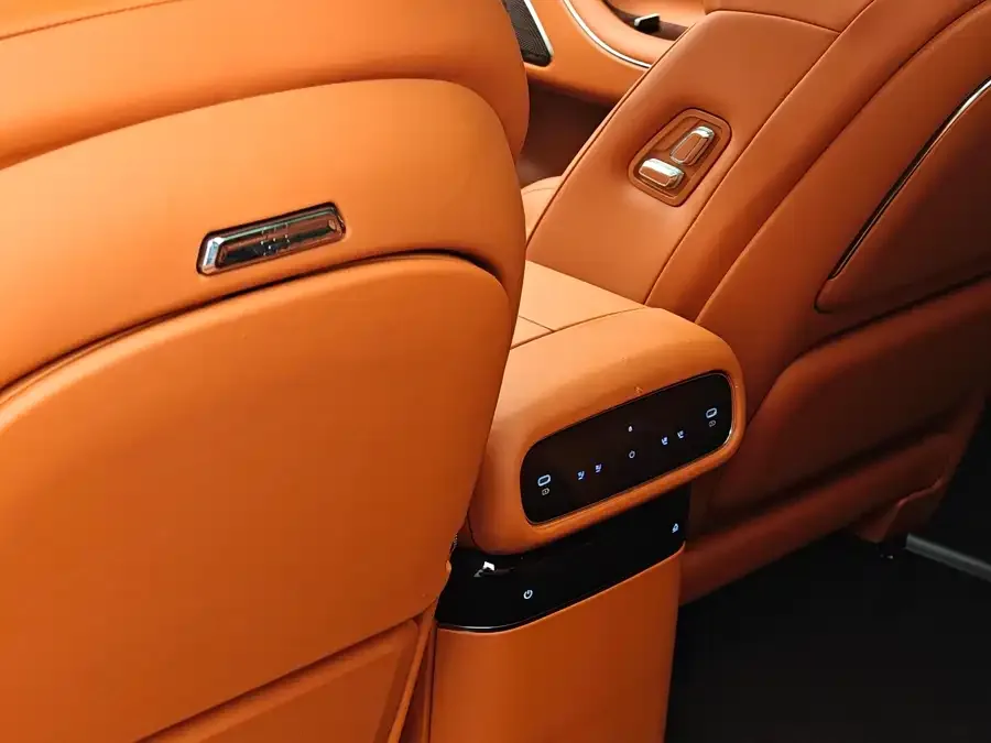 Geely Galaxy M9 Galaxy M9 2025 230km 2WD Exploration Edition 2025 — миниатюра 4