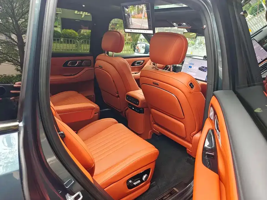Geely Galaxy M9 Galaxy M9 2025 230km 2WD Exploration Edition 2025 — миниатюра 5