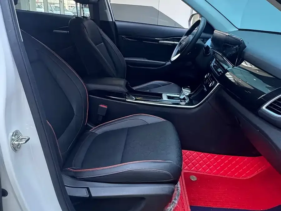 Kia Cyrus (Seltos) 2023 Certus 1.5L CVT Luxury Edition 2023 — миниатюра 3