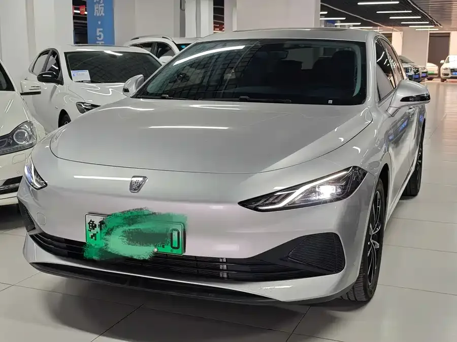 Roewe D7 Roewe D7 2025 DMH 125km World Champion Excellence Edition 2025 — фото 1, купить с доставкой в Москву