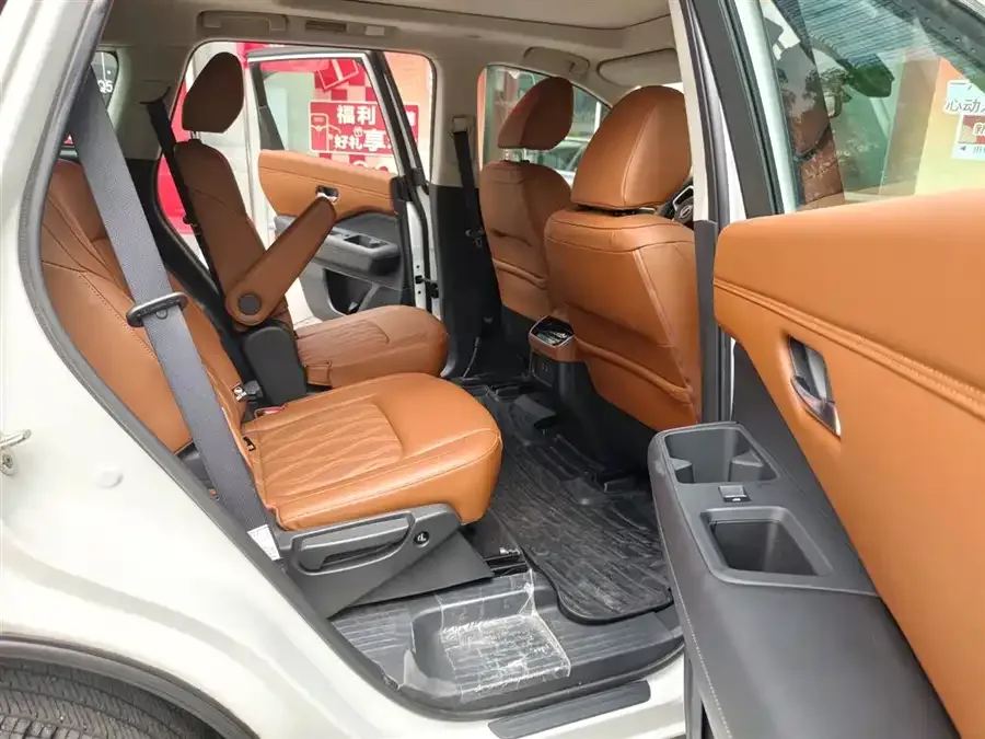Nissan Pathfinder Tanlu 2024 380VC-TURBO 4WD Zhizun Edition 6 Seaters 2024 — миниатюра 4