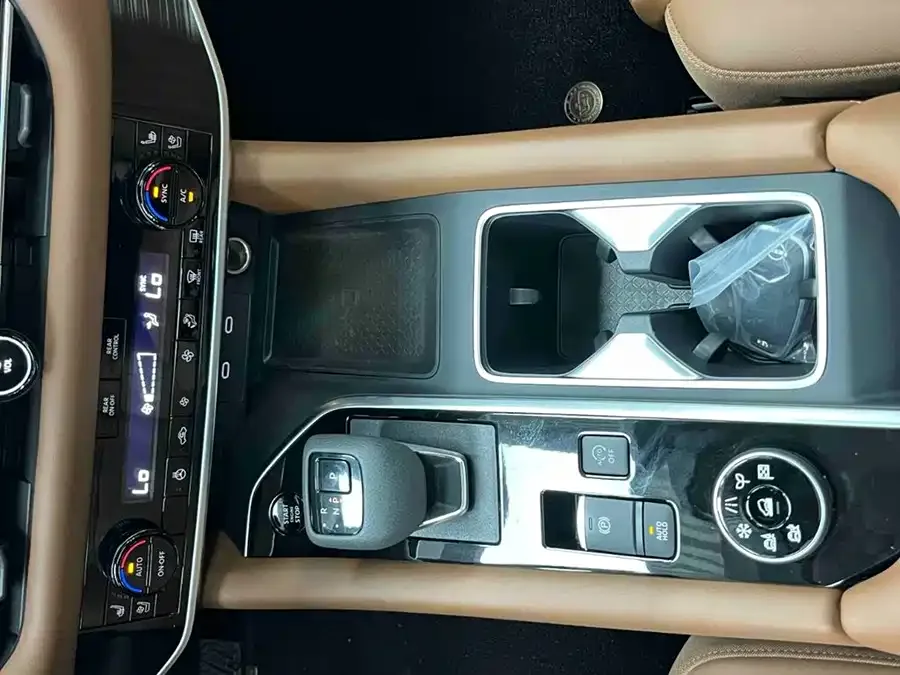 Nissan Pathfinder Tanlu 2024 380VC-TURBO 4WD Zhizun Edition 6 Seaters 2024 — миниатюра 2