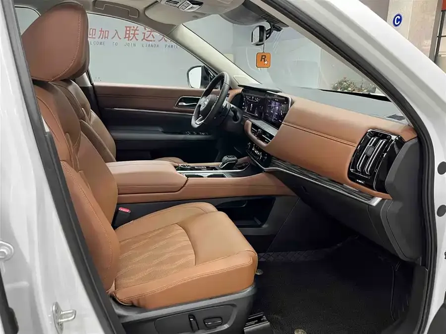 Nissan Pathfinder Tanlu 2024 380VC-TURBO 4WD Zhizun Edition 6 Seaters 2024 — миниатюра 4