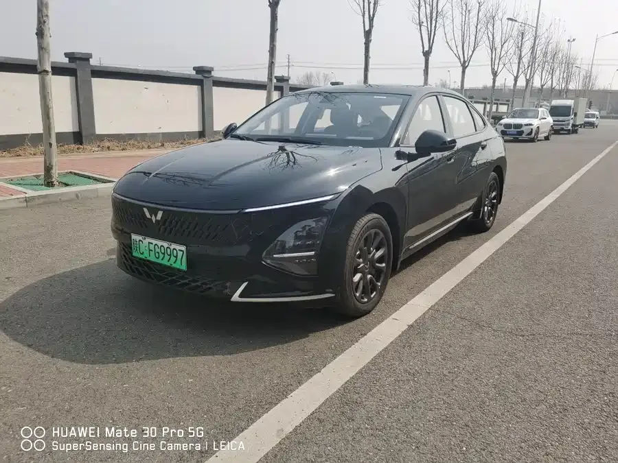 Wuling Starlight Wuling Starlight 2025 70km Smart Standard 2026 — фото 1, купить с доставкой в Москву