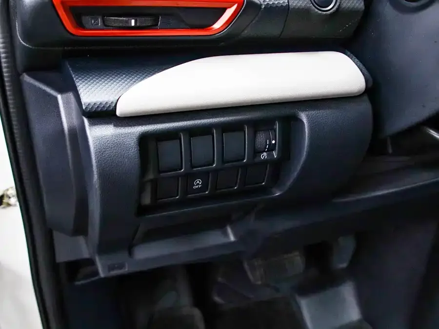Subaru Forester Forester 2022 2.0i AWD Luxury Edition EyeSight 2022 — миниатюра 4