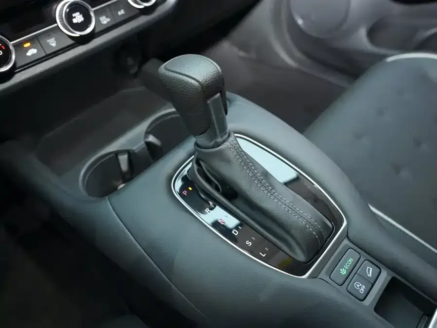 Honda ZR-V ZR-V 2023 1.5T CVT Technology Edition 2024 — миниатюра 3