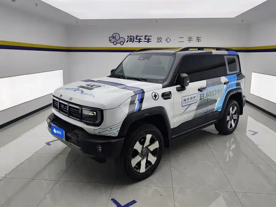 BAIC BJ40 2025