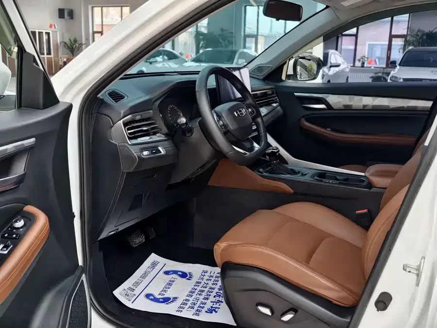 Geely Vision X6 Vision X6 2021 PRO 1.4T Automatic Premium Edition 2022 — миниатюра 3