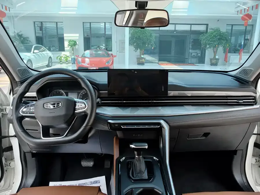 Geely Vision X6 Vision X6 2021 PRO 1.4T Automatic Premium Edition 2022 — миниатюра 4