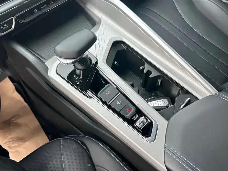 Geely Xingrui Xingrui 2025 Dongfangyao 1.5TD Kunlun Edition 2025 — миниатюра 5