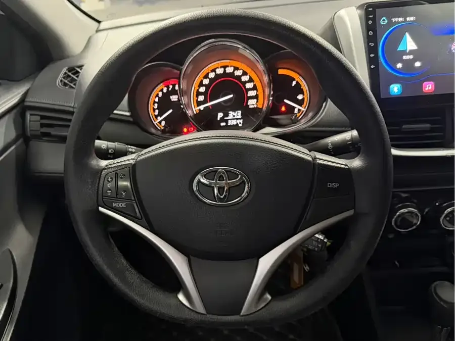 Toyota YARiS L YARiS L 2022 YARiS X 1.5L CVT Leading PLUS Edition 2022 — миниатюра 3