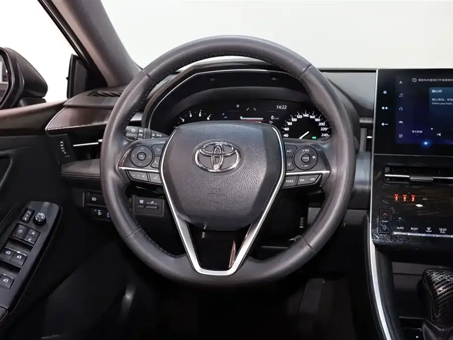 Toyota Avalon Asia Dragon 2022 2.5L Deluxe Edition 2022 — миниатюра 4