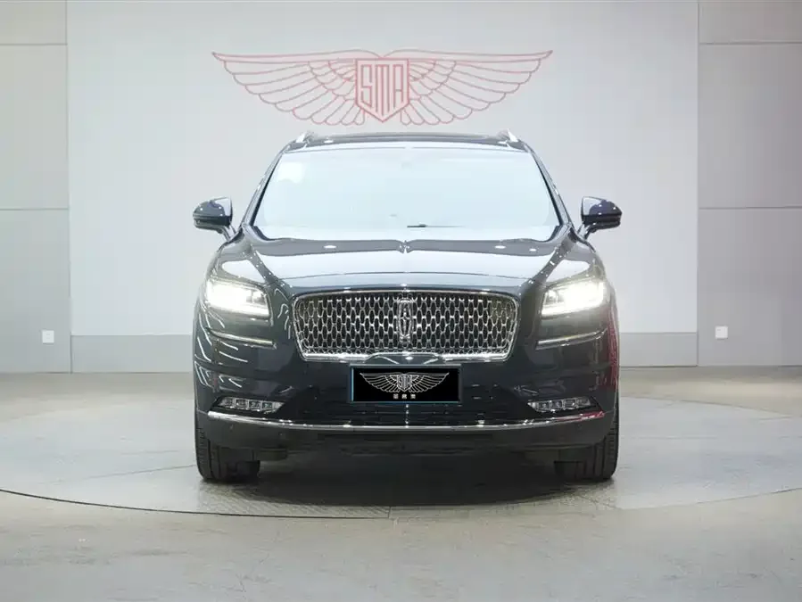 Lincoln Navigator Navigator 2021 2.7T 4WD Premium Edition 2022 — миниатюра 2