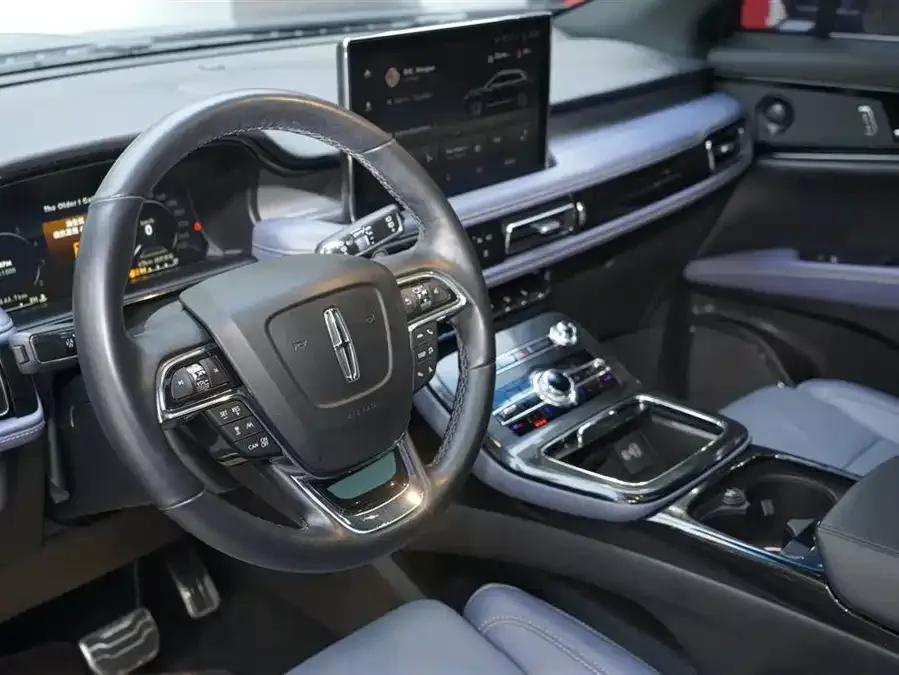 Lincoln Navigator Navigator 2021 2.7T 4WD Premium Edition 2022 — миниатюра 4