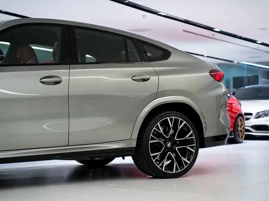 BMW X6 M BMW X6 M 2022 X6 M 2023 — миниатюра 3