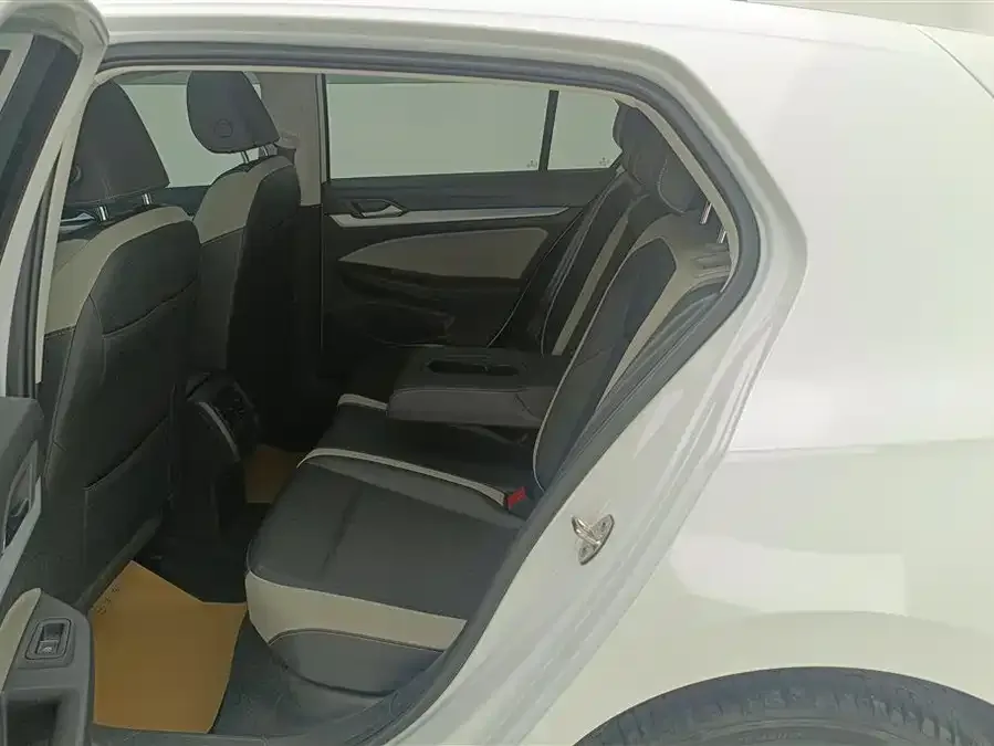 Volkswagen golf Golf 2023 facelift 280TSI DSG Pro 2024 — миниатюра 5