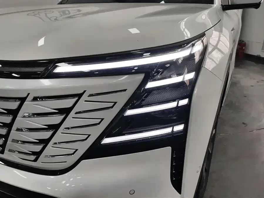 Changan CS75PLUS Changan CS75PLUS 2025 fourth-generation 1.5T New Blue Whale Smart Flagship Edition 2024 — миниатюра 2