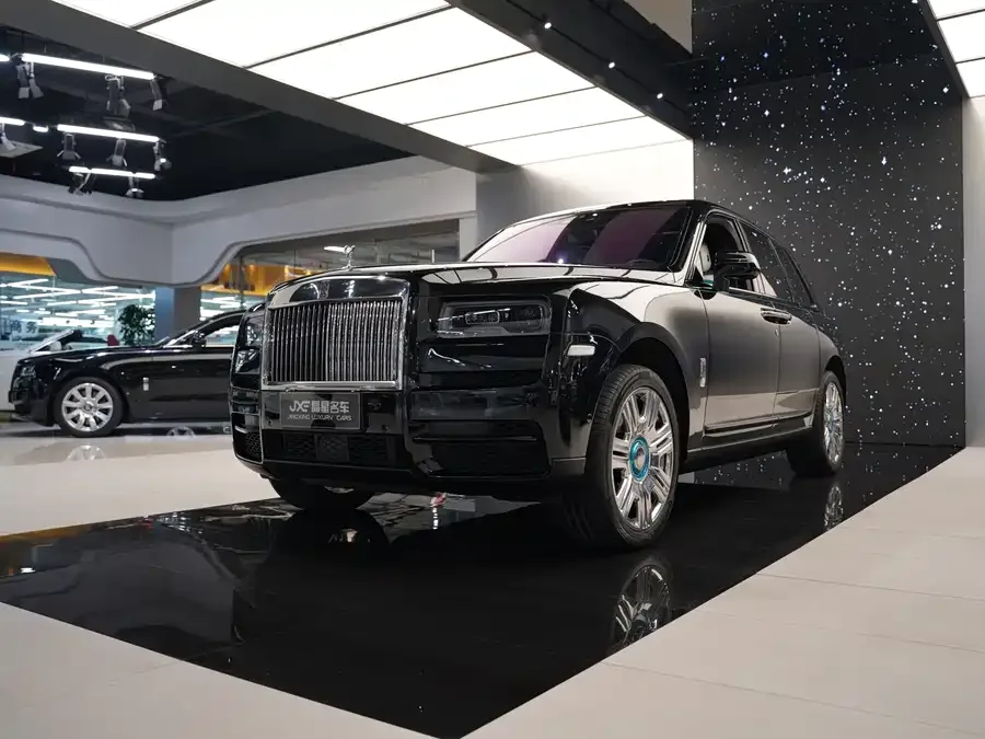 Rolls-Royce Cullinan 2022
