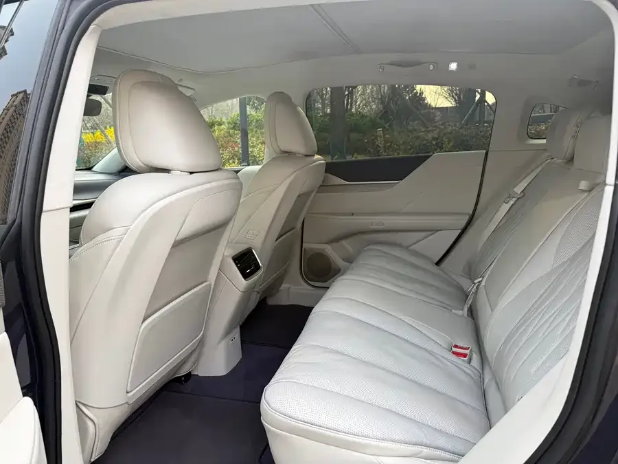Buick Zhijing L7 Buick Avenir 2025 2025 — миниатюра 5