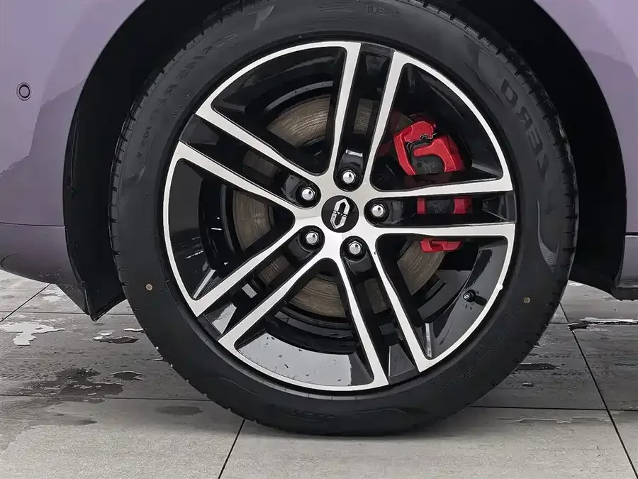 AITO M5 M5 2025 Extended Range Ultra Rear-wheel Drive 2025 — миниатюра 5