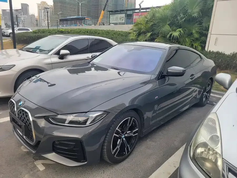BMW 4 Series 2025