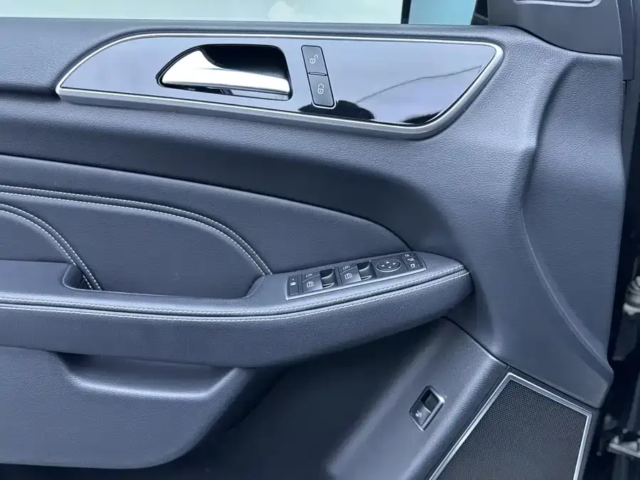 BAIC BJ90 Beijing Off-road BJ90 2021 3.0T Zhengrong Edition 2023 — миниатюра 4