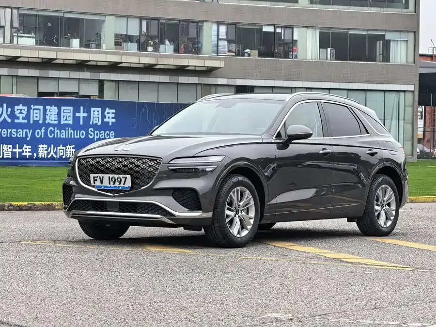 Genesis GV70 2024